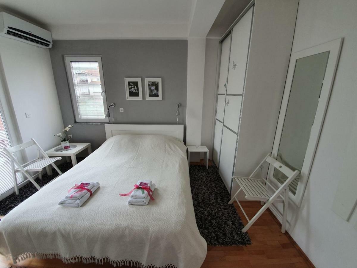 Apartments Nela Охрид Екстер'єр фото