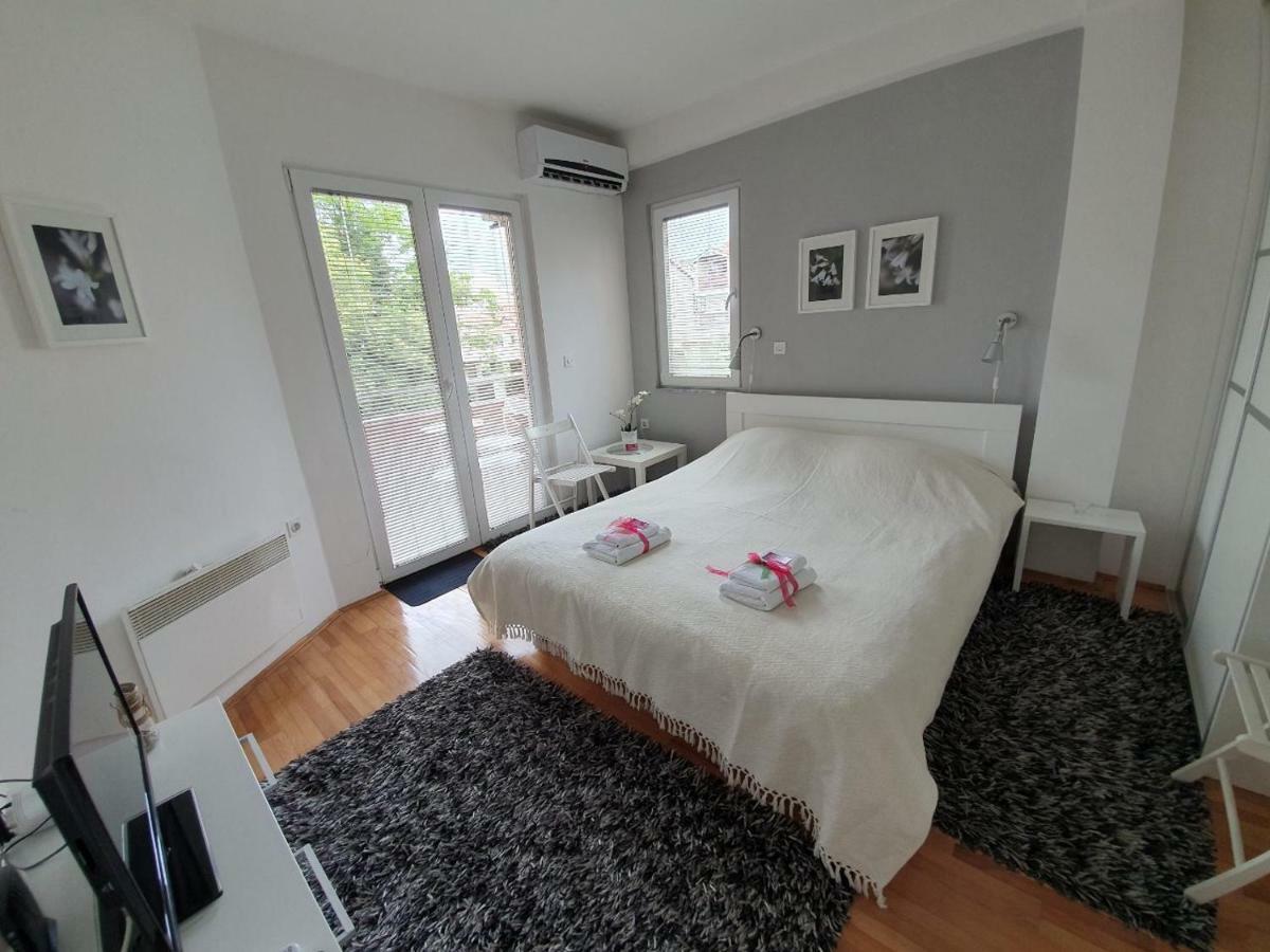 Apartments Nela Охрид Екстер'єр фото
